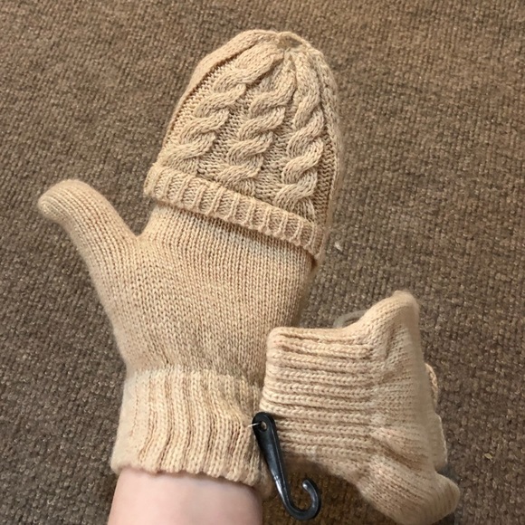 Fingerless Gloves - Picture 9 of 9